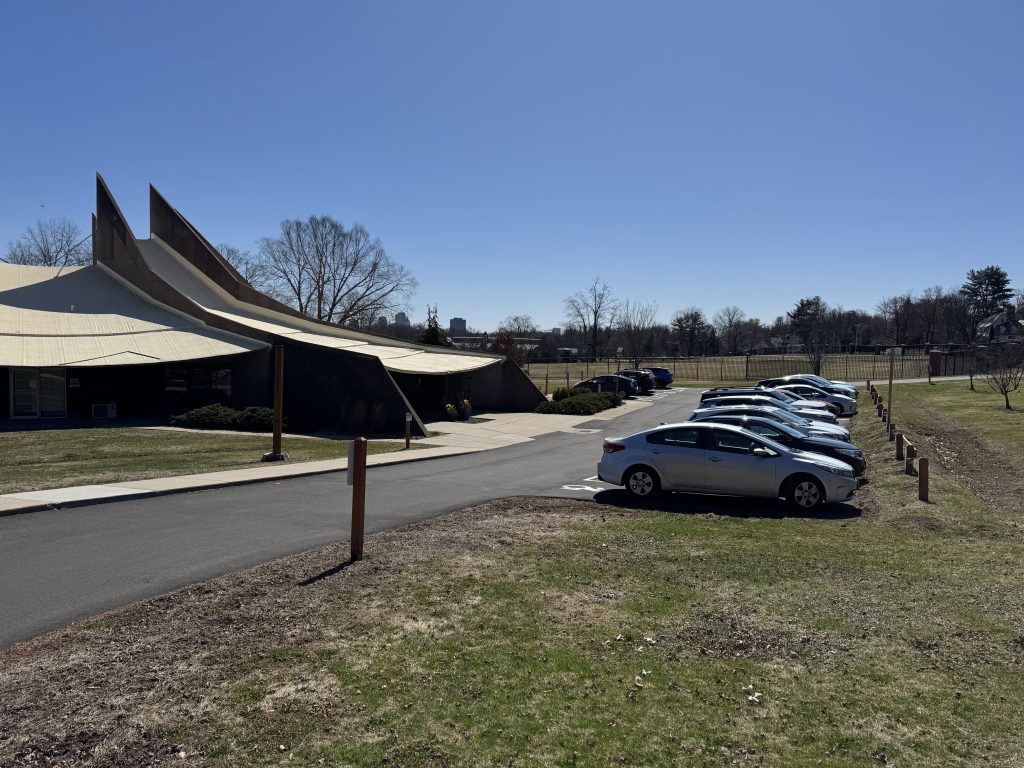Main Entrance Handicap Parking